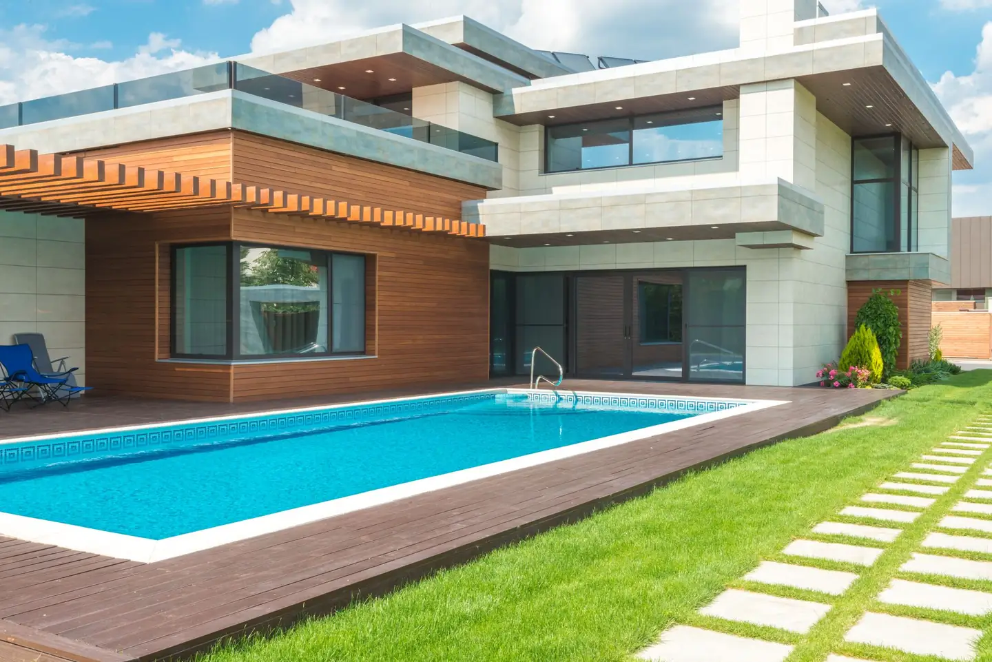 Swimming pool built in The Shades, NSW